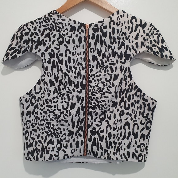 Sheike size 12 grey/black animal print crop - Picture 4 of 6